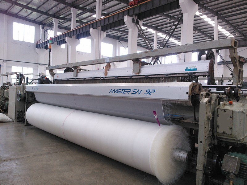 底網織造工序-意大利進口高速織機